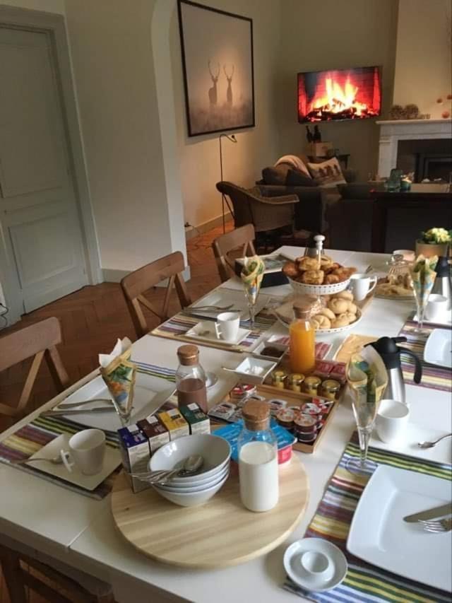예페르 De Gelaarsde Kat B&B 외부 사진
